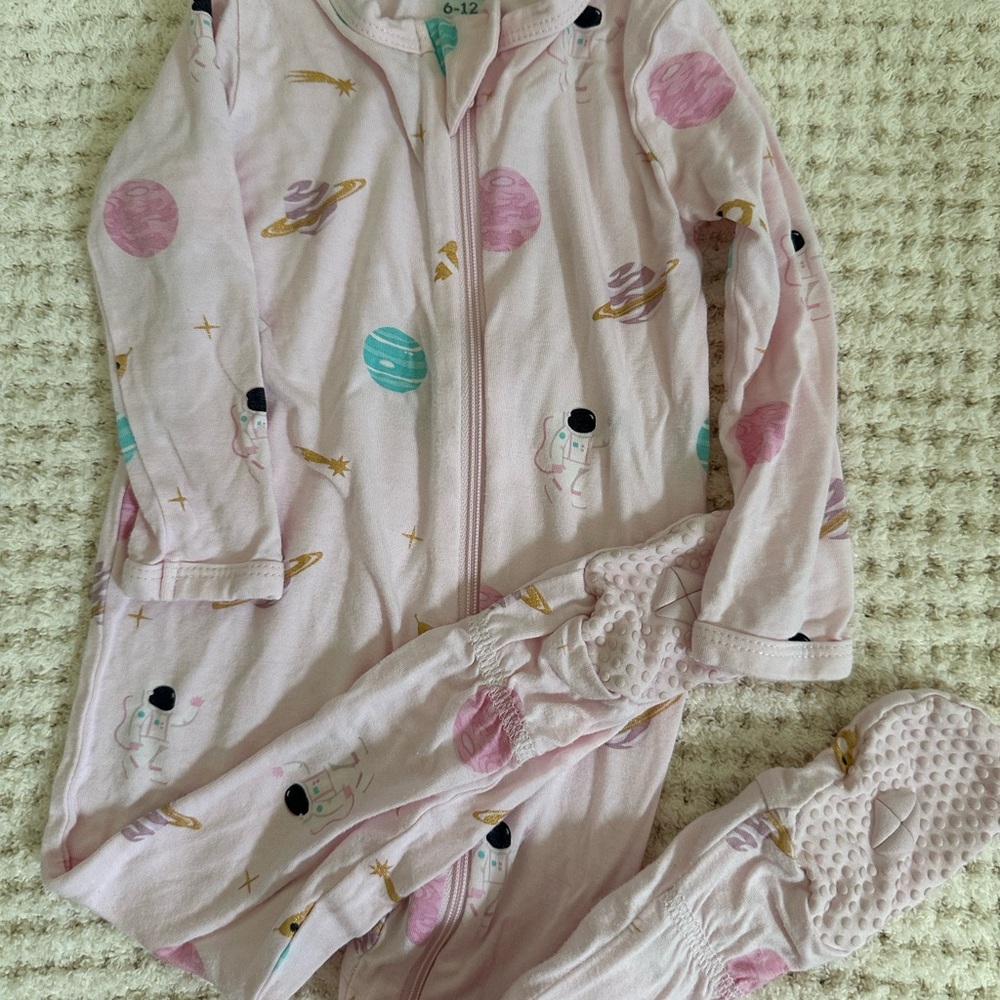 Kyte BABY Pink Space-Themed Zipper Footies